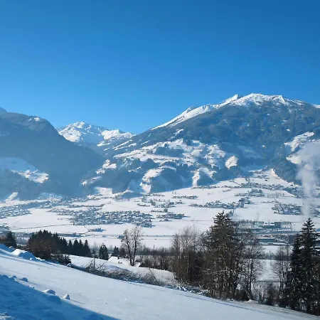 Lejlighed Neurauter-2 By Interhome