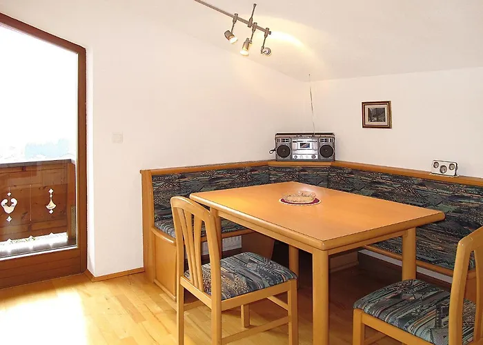 Neurauter-2 By Interhome Lejlighed *